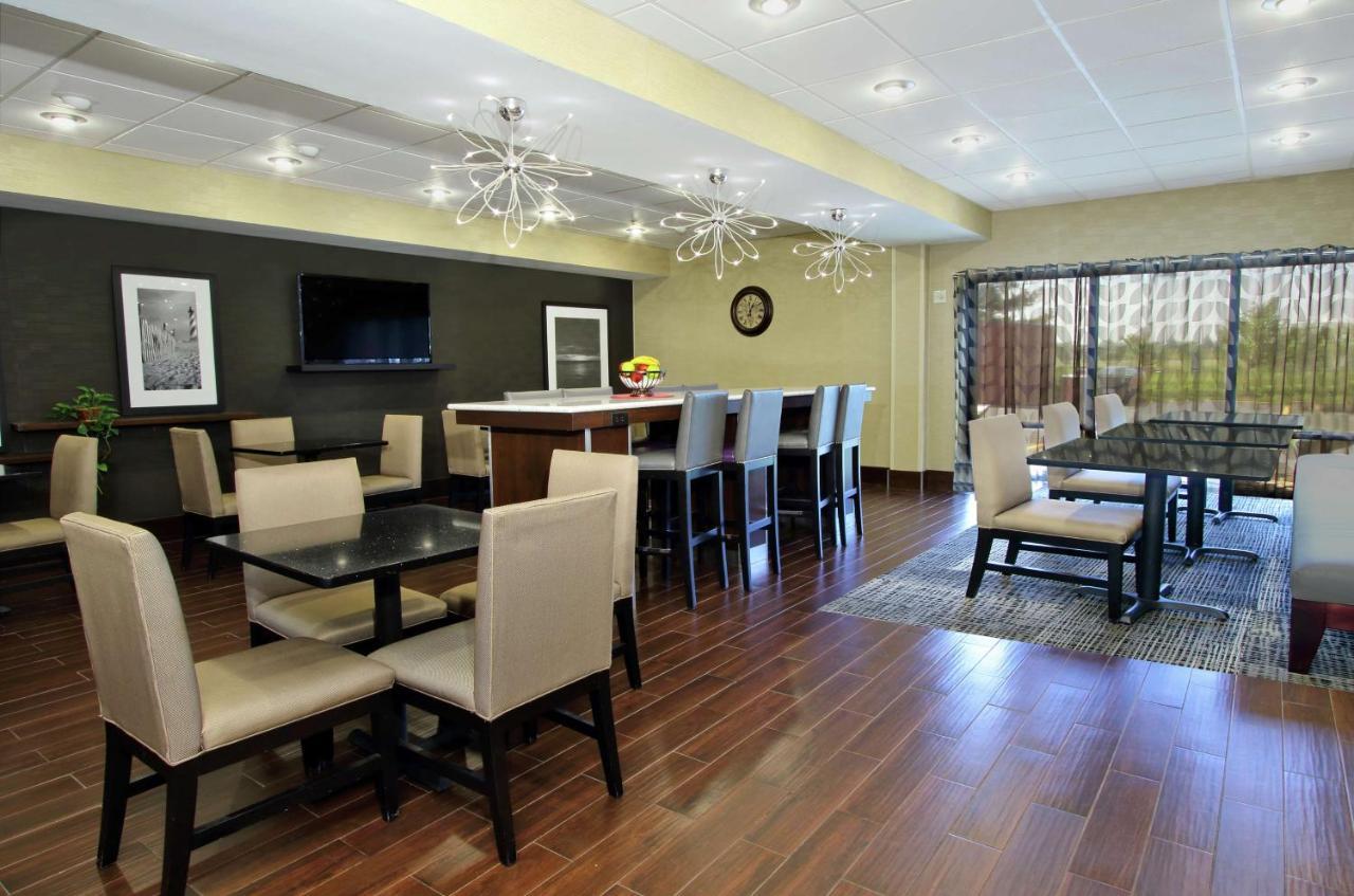 Hampton Inn Ashtabula Austinburg Exterior foto