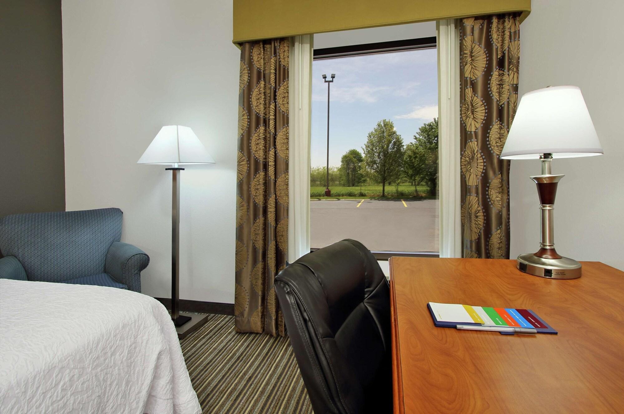 Hampton Inn Ashtabula Austinburg Exterior foto